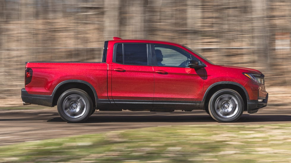 New 2025 Honda Ridgeline For Sale Near Duncan